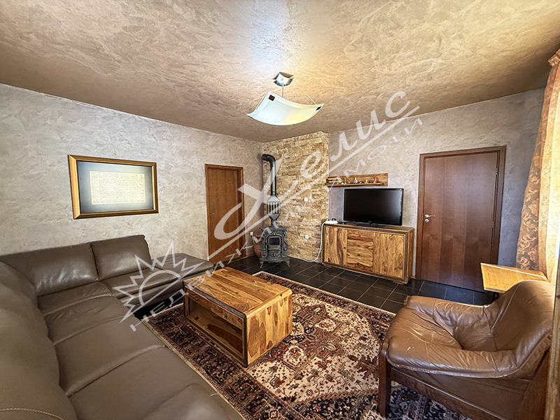 Под наем 3-СТАЕН, град Бургас, Център • 1000 € / 1955.83 лв. • 52318316 1 — Holmes.bg Под наем 3-СТАЕН, град Бургас, Център • 1000 € / 1955.83 лв. • 52318316 1