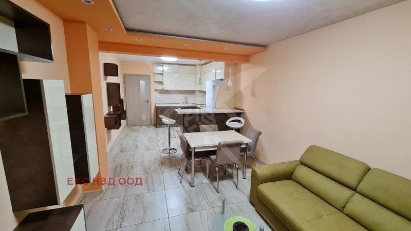 Под наем 3-СТАЕН, град Пловдив, Кършияка • 600 € / 1173.50 лв. • 11848996 1 — Holmes.bg Под наем 3-СТАЕН, град Пловдив, Кършияка • 600 € / 1173.50 лв. • 11848996 1