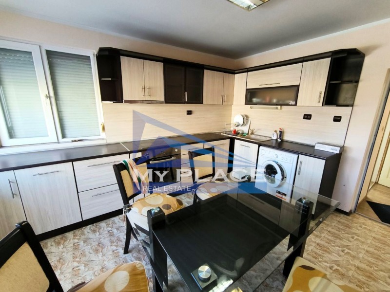 Под наем 3-СТАЕН, град Шумен, Добруджански • 700 лв. / 357.90 € • 36623415 1 — Holmes.bg Под наем 3-СТАЕН, град Шумен, Добруджански • 700 лв. / 357.90 € • 36623415 1