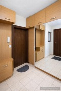 Под наем 2-СТАЕН, град Варна, Зимно кино Тракия • 550 € • 81258870 6 — Holmes.bg Под наем 2-СТАЕН, град Варна, Зимно кино Тракия • 550 € • 81258870 6