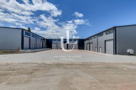 ПРОМ. ПОМЕЩЕНИЕ, 200 m2 - Holmes.bg ПРОМ. ПОМЕЩЕНИЕ, 200 m2