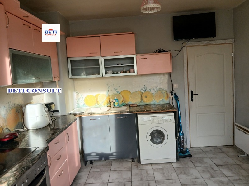 Под наем СТАЯ, град София, Банишора • 310 € • 42438749 1 — Holmes.bg Под наем СТАЯ, град София, Банишора • 310 € • 42438749 1