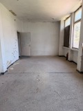 Под наем СКЛАД, град Варна, Западна промишлена зона • 408 € / 797.98 лв. • 49914031 1 — Holmes.bg Под наем СКЛАД, град Варна, Западна промишлена зона • 408 € / 797.98 лв. • 49914031 1