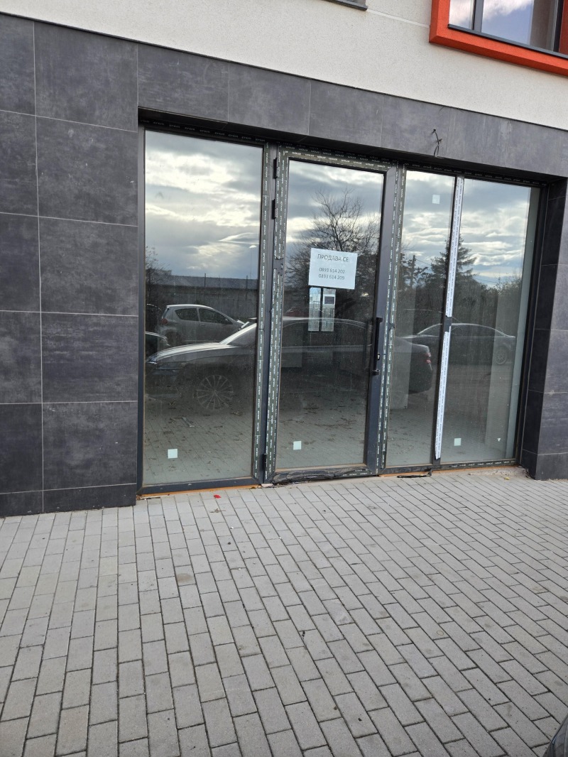 Под наем МАГАЗИН, град София, Левски В • 1270 € / 2483.90 лв. • 61249151 1 — Holmes.bg Под наем МАГАЗИН, град София, Левски В • 1270 € / 2483.90 лв. • 61249151 1