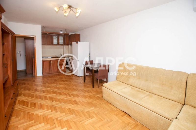 Под наем 2-СТАЕН, град София, Белите брези • 562 € / 1099.18 лв. • 95428963 1 — Holmes.bg Под наем 2-СТАЕН, град София, Белите брези • 562 € / 1099.18 лв. • 95428963 1