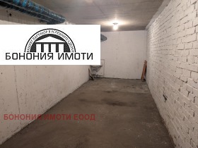 Дава под наем Гараж, Паркомясто, град София