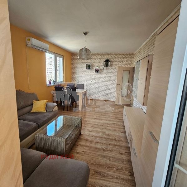 Под наем 2-СТАЕН, град Варна, Бизнес хотел • 600 € / 1173.50 лв. • 61476408 1 — Holmes.bg Под наем 2-СТАЕН, град Варна, Бизнес хотел • 600 € / 1173.50 лв. • 61476408 1