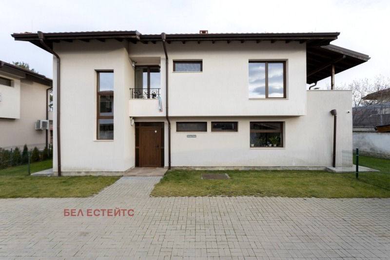 Под наем КЪЩА, град София, м-т Камбаните • 2000 € / 3911.66 лв. • 51058857 1 — Holmes.bg Под наем КЪЩА, град София, м-т Камбаните • 2000 € / 3911.66 лв. • 51058857 1