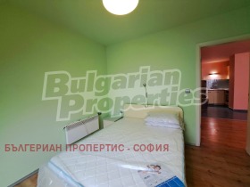 Обява Дава под наем 2-СТАЕН,град София, Хладилника