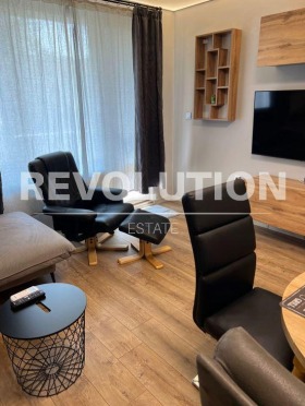 Обява Дава под наем 2-СТАЕН,град Варна, Център