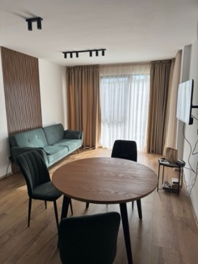 Обява Дава под наем 2-СТАЕН,град Варна, к.к. Св.Св. Константин и Елена