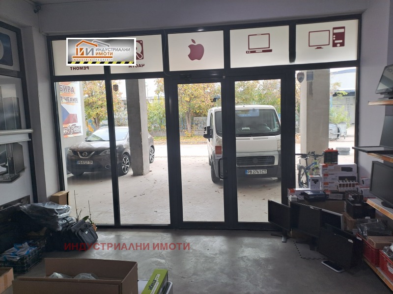 Под наем МАГАЗИН, град Пловдив, Индустриална зона - Север • 1900 лв. / 971.45 € • 49726453 1 — Holmes.bg Под наем МАГАЗИН, град Пловдив, Индустриална зона - Север • 1900 лв. / 971.45 € • 49726453 1