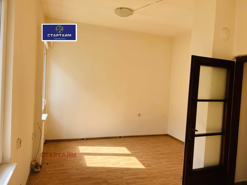 Под наем 1-СТАЕН, град София, Център • 550 € / 1075.71 лв. • 71075030 1 — Holmes.bg Под наем 1-СТАЕН, град София, Център • 550 € / 1075.71 лв. • 71075030 1