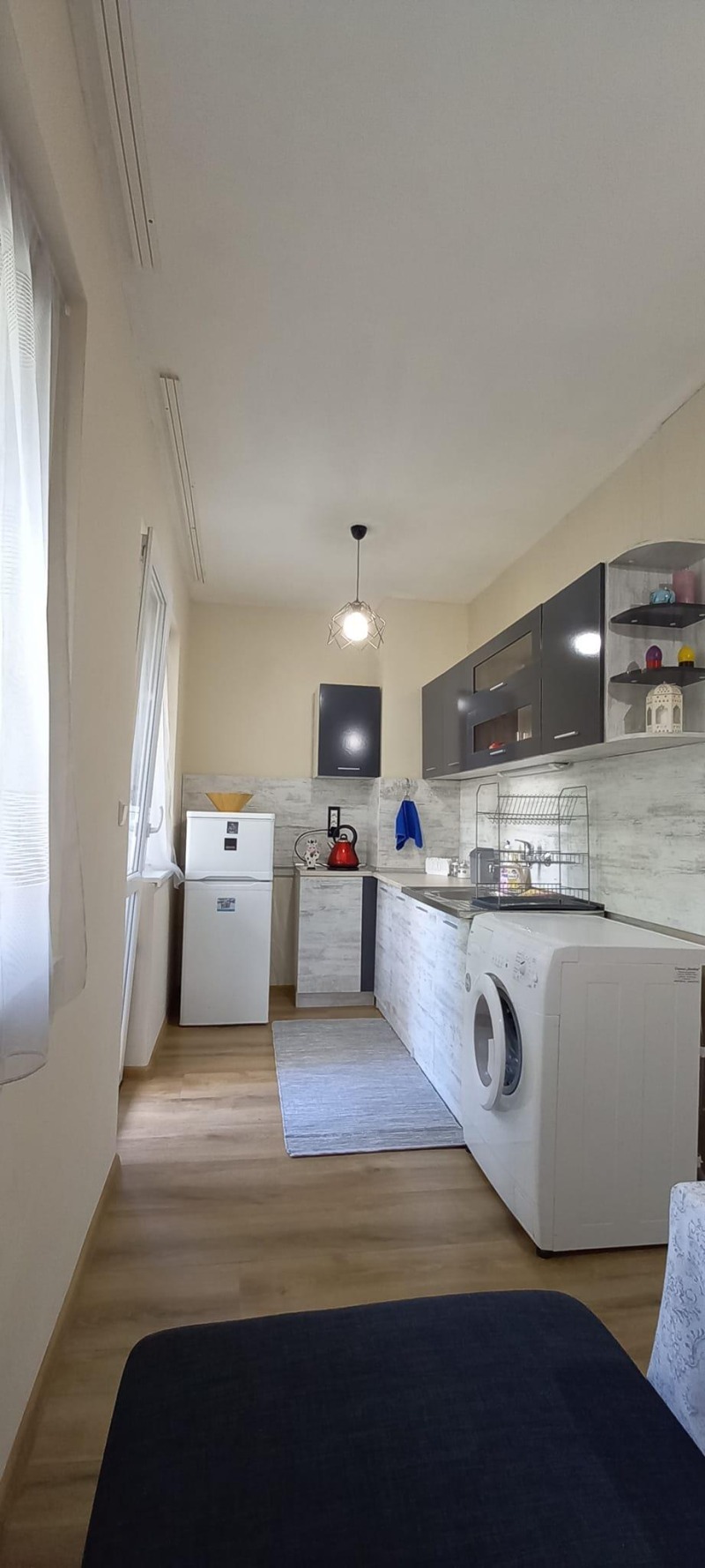 Под наем 3-СТАЕН, град Варна, Зимно кино Тракия • 690 € / 1349.52 лв. • 64670119 1 — Holmes.bg Под наем 3-СТАЕН, град Варна, Зимно кино Тракия • 690 € / 1349.52 лв. • 64670119 1