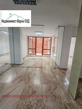 ОФИС, 130 m2 - Holmes.bg ОФИС, 130 m2
