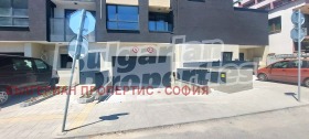Обява Дава под наем ПАРКОМЯСТО,град София, Банишора