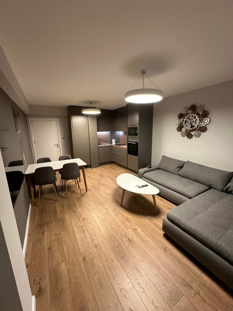 Под наем 2-СТАЕН, град София, Зона Б-19 • 750 € / 1466.87 лв. • 84336564 1 — Holmes.bg Под наем 2-СТАЕН, град София, Зона Б-19 • 750 € / 1466.87 лв. • 84336564 1