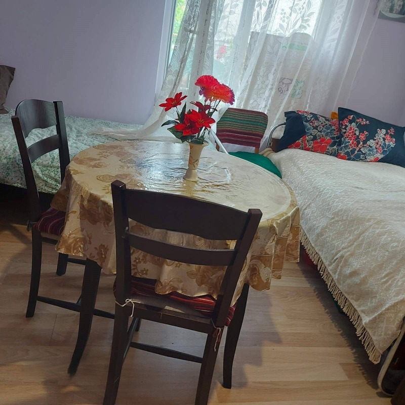 Под наем ЕТАЖ ОТ КЪЩА, област Пловдив, с. Крумово • 250 € / 488.96 лв. • 77515999 1 — Holmes.bg Под наем ЕТАЖ ОТ КЪЩА, област Пловдив, с. Крумово • 250 € / 488.96 лв. • 77515999 1