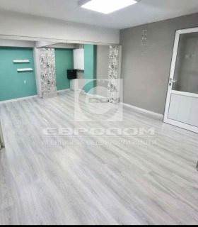 ОФИС, 25 m2 - Holmes.bg ОФИС, 25 m2