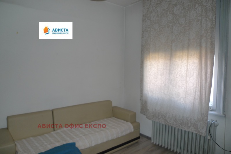 Под наем 3-СТАЕН, град София, Център • 600 € / 1173.50 лв. • 97304292 1 — Holmes.bg Под наем 3-СТАЕН, град София, Център • 600 € / 1173.50 лв. • 97304292 1