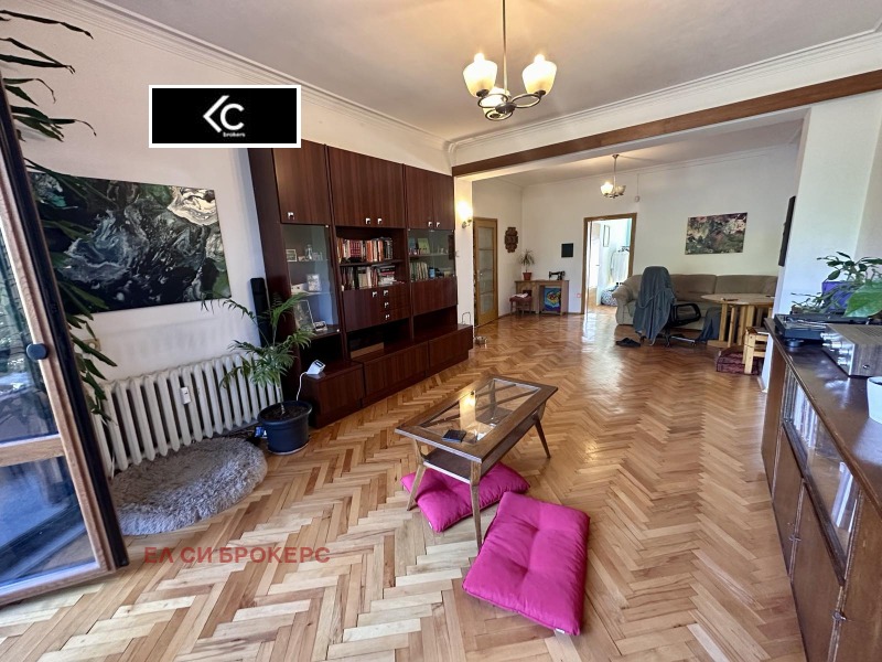 Под наем ОФИС, град София, Център • 900 € • 24917098 1 — Holmes.bg Под наем ОФИС, град София, Център • 900 € • 24917098 1