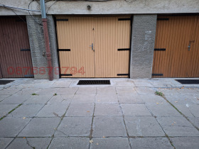 ГАРАЖ, ПАРКОМЯСТО, 20 m2 - Holmes.bg ГАРАЖ, ПАРКОМЯСТО, 20 m2