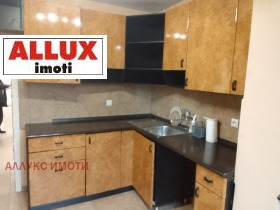 Обява Дава под наем 3-СТАЕН,град Русе, Възраждане