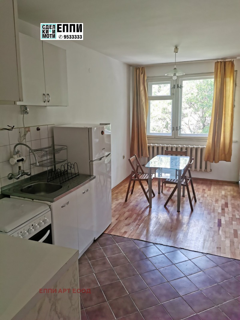 Под наем 4-СТАЕН, град София, Лагера • 700 € / 1369.08 лв. • 26015584 1 — Holmes.bg Под наем 4-СТАЕН, град София, Лагера • 700 € / 1369.08 лв. • 26015584 1