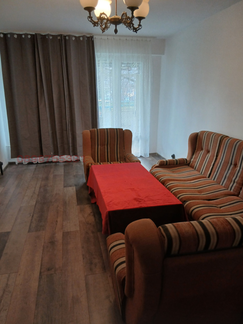 Под наем 3-СТАЕН, град Перник, Изток • 400 € • 43527526 1 — Holmes.bg Под наем 3-СТАЕН, град Перник, Изток • 400 € • 43527526 1