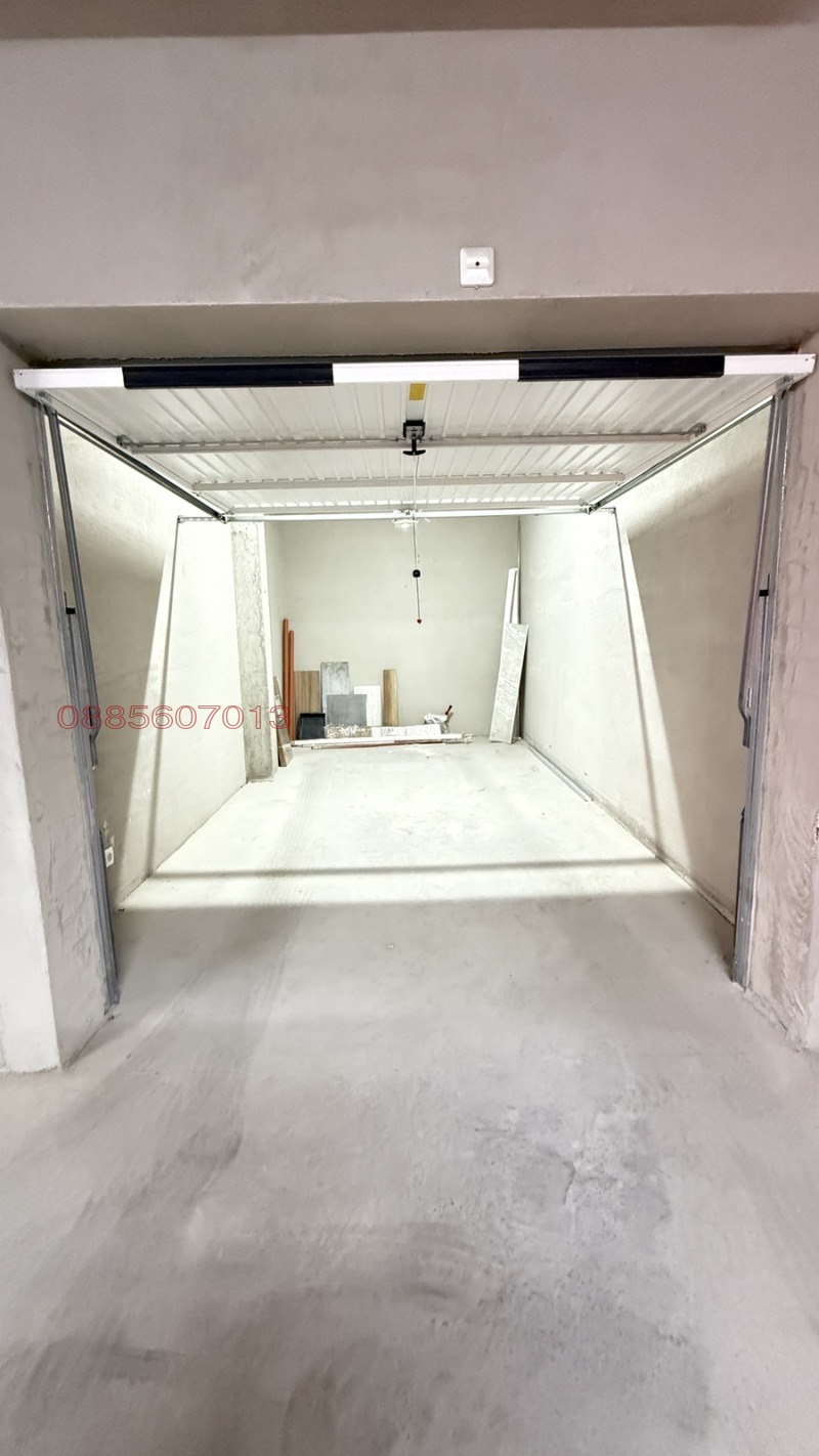 Под наем ГАРАЖ, ПАРКОМЯСТО, град София, Люлин 3 • 220 лв. / 112.48 € • 33617909 1 — Holmes.bg Под наем ГАРАЖ, ПАРКОМЯСТО, град София, Люлин 3 • 220 лв. / 112.48 € • 33617909 1