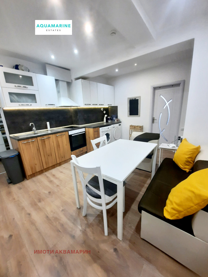 Под наем 4-СТАЕН, град Варна, ВИНС-Червен площад • 900 € • 27490513 1 — Holmes.bg Под наем 4-СТАЕН, град Варна, ВИНС-Червен площад • 900 € • 27490513 1