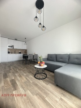 Обява Дава под наем 2-СТАЕН,град Варна, к.к. Св.Св. Константин и Елена