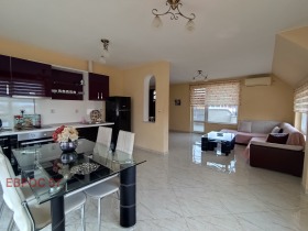 3-СТАЕН, 130 m2 - Holmes.bg 3-СТАЕН, 130 m2