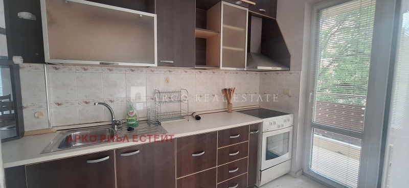 Под наем 3-СТАЕН, град София, Стрелбище • 1050 € / 2053.62 лв. • 73289154 1 — Holmes.bg Под наем 3-СТАЕН, град София, Стрелбище • 1050 € / 2053.62 лв. • 73289154 1