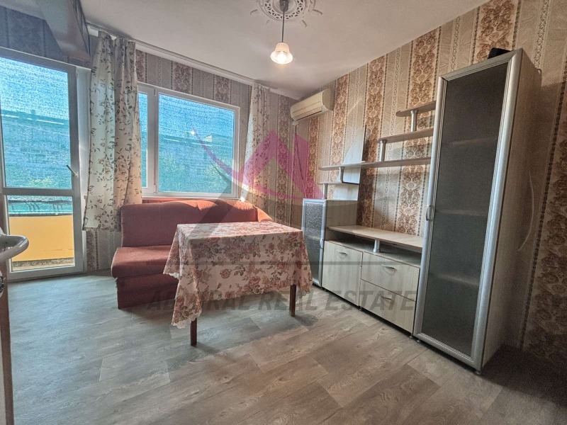Под наем 2-СТАЕН, град Варна, Чайка • 350 € / 684.54 лв. • 89021515 1 — Holmes.bg Под наем 2-СТАЕН, град Варна, Чайка • 350 € / 684.54 лв. • 89021515 1