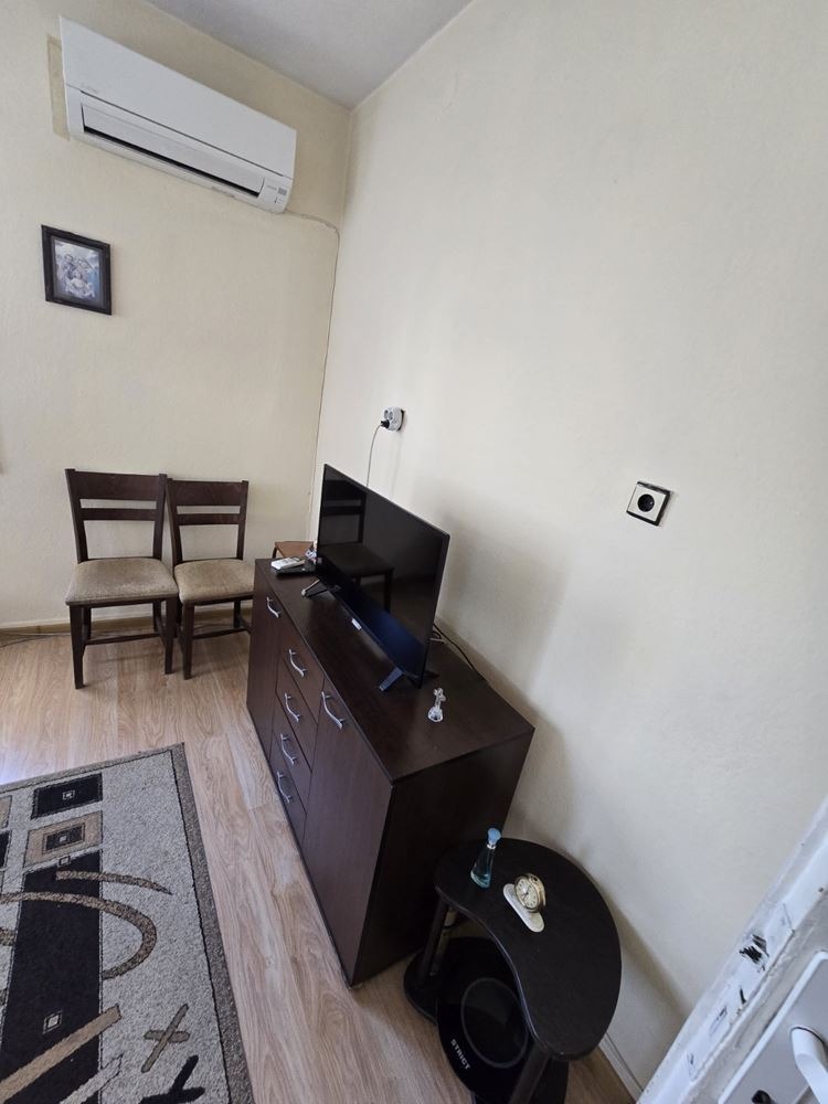 Дава под наем Етаж от къща град Пловдив , Христо Смирненски , 120 кв.м | 26769577 — Imoti.com Дава под наем Етаж от къща град Пловдив , Христо Смирненски , 120 кв.м | 26769577