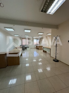 ОФИС, 79 m2 - Holmes.bg ОФИС, 79 m2