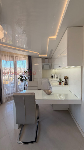 3-СТАЕН, 90 m2 - Holmes.bg 3-СТАЕН, 90 m2