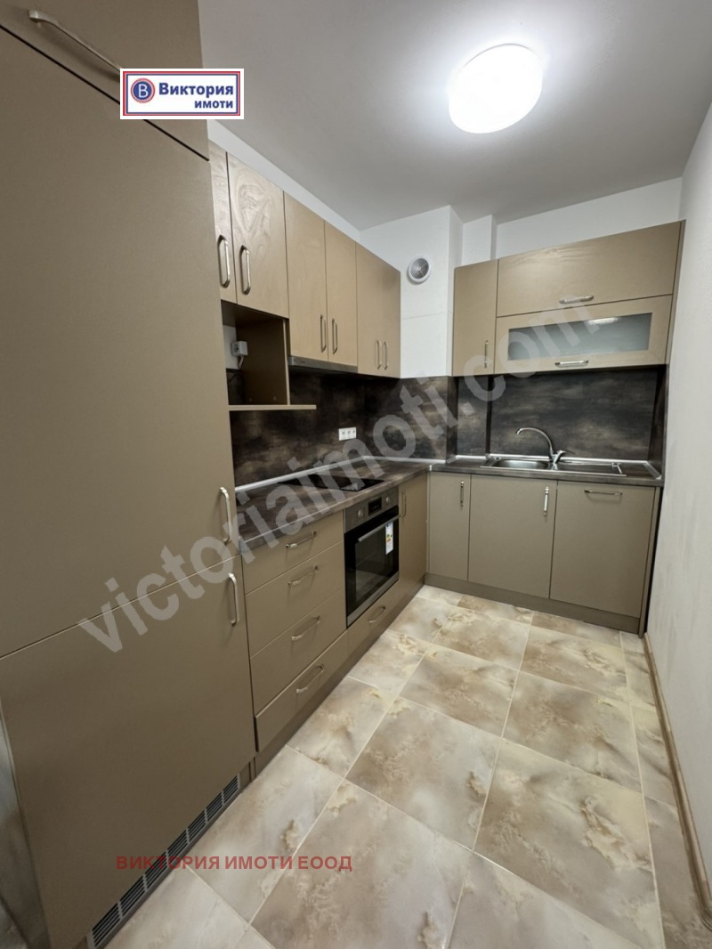 Под наем 3-СТАЕН, град Велико Търново, Картала • 900 лв. / 460.16 € • 19252786 1 — Holmes.bg Под наем 3-СТАЕН, град Велико Търново, Картала • 900 лв. / 460.16 € • 19252786 1