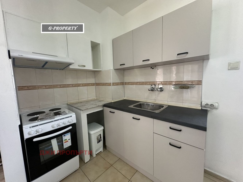 Под наем 2-СТАЕН, град София, Център • 450 € / 880.12 лв. • 70751061 1 — Holmes.bg Под наем 2-СТАЕН, град София, Център • 450 € / 880.12 лв. • 70751061 1