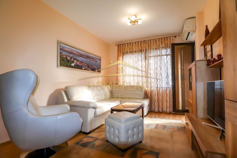 Под наем 2-СТАЕН, град Варна, Център • 1200 лв. / 613.55 € • 35685581 1 — Holmes.bg Под наем 2-СТАЕН, град Варна, Център • 1200 лв. / 613.55 € • 35685581 1