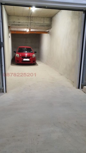 ГАРАЖ, ПАРКОМЯСТО, 33 m2 - Holmes.bg ГАРАЖ, ПАРКОМЯСТО, 33 m2