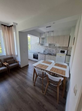 3-СТАЕН, 70 m2 - Holmes.bg 3-СТАЕН, 70 m2