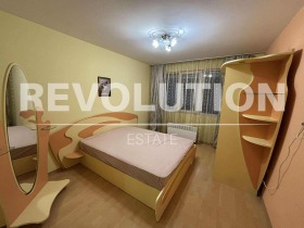 Обява Дава под наем 3-СТАЕН,град Варна, Лятно кино Тракия