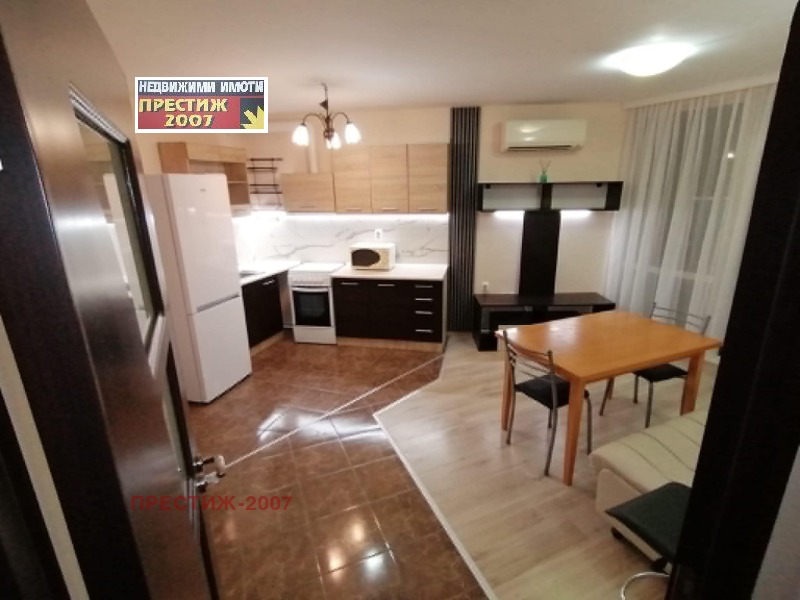 Под наем 3-СТАЕН, град Шумен, Център • 400 € • 43501574 1 — Holmes.bg Под наем 3-СТАЕН, град Шумен, Център • 400 € • 43501574 1