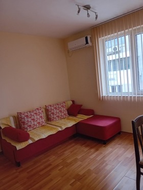 Обява Дава под наем 2-СТАЕН,град Варна, Център