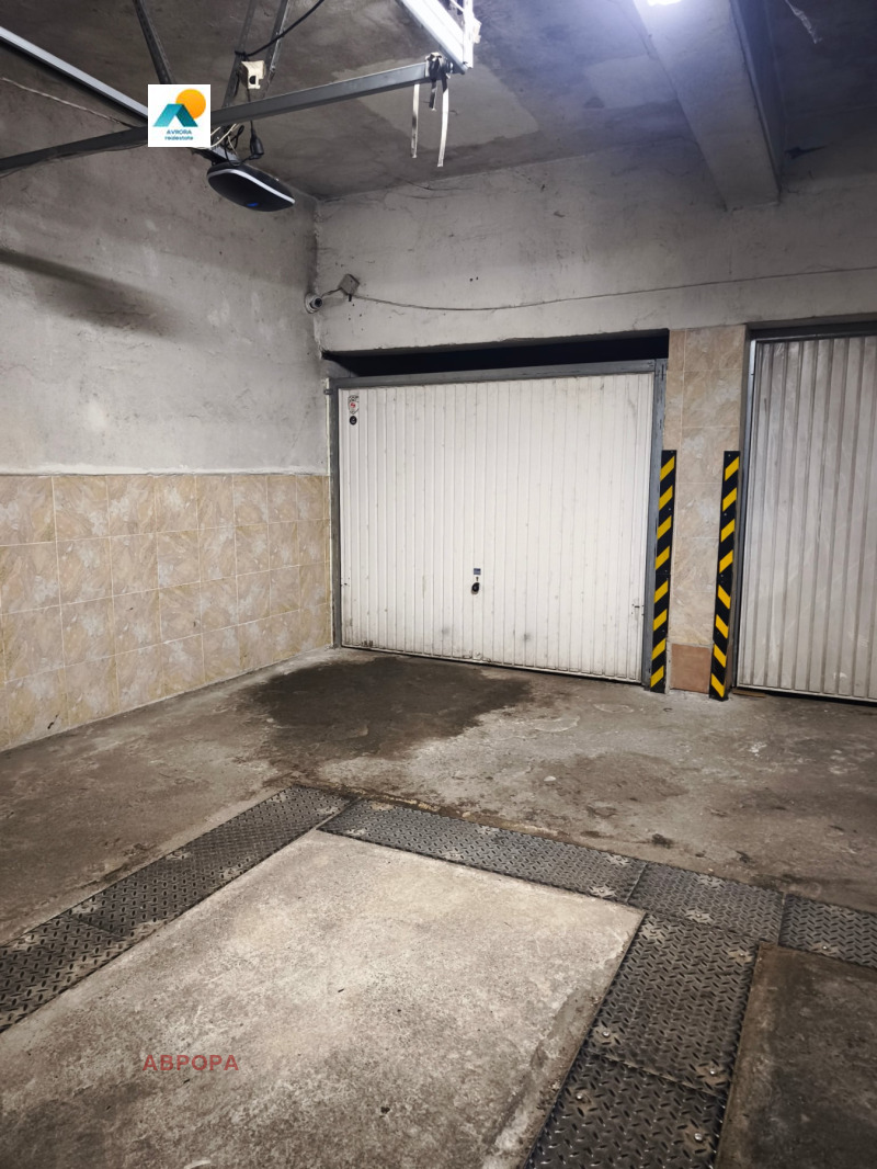 Под наем ГАРАЖ, ПАРКОМЯСТО, град София, Бъкстон • 100 € • 89976998 1 — Holmes.bg Под наем ГАРАЖ, ПАРКОМЯСТО, град София, Бъкстон • 100 € • 89976998 1