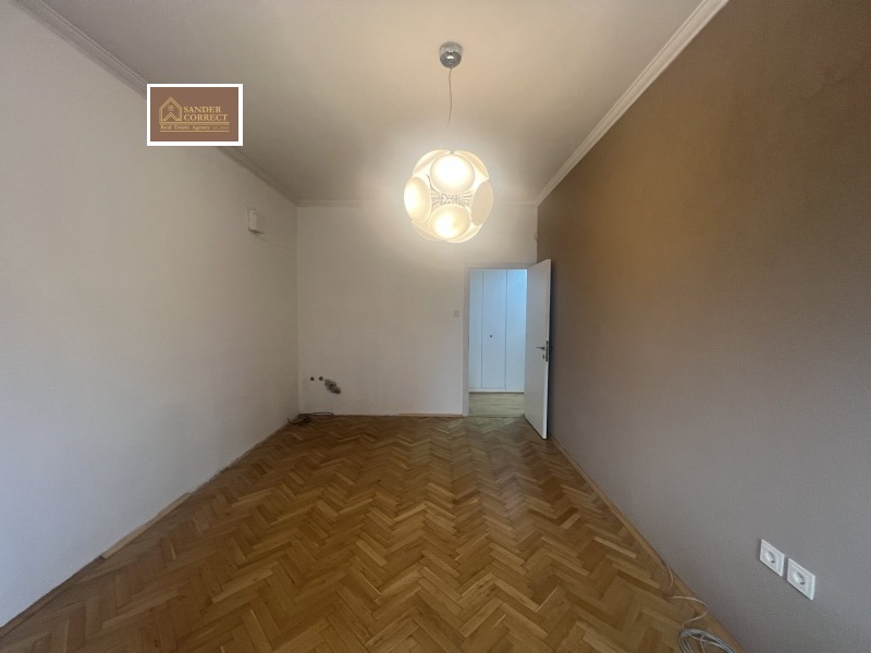 Продава  2-стаен град София , Център , 77 кв.м | 30759405 - изображение [9]