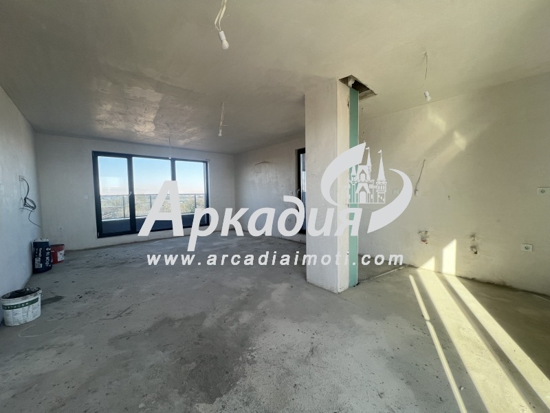 En venta  2 dormitorios Plovdiv , Karshiyaka , 190 metros cuadrados | 44365627 - imagen [2]