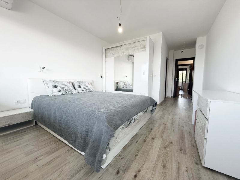 Продава 3-СТАЕН, гр. Велико Търново, Колю Фичето, снимка 4 - Апартаменти - 53427237